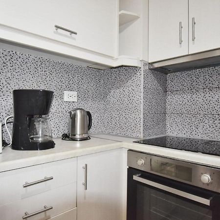 Petite Apartment Aten Exteriör bild
